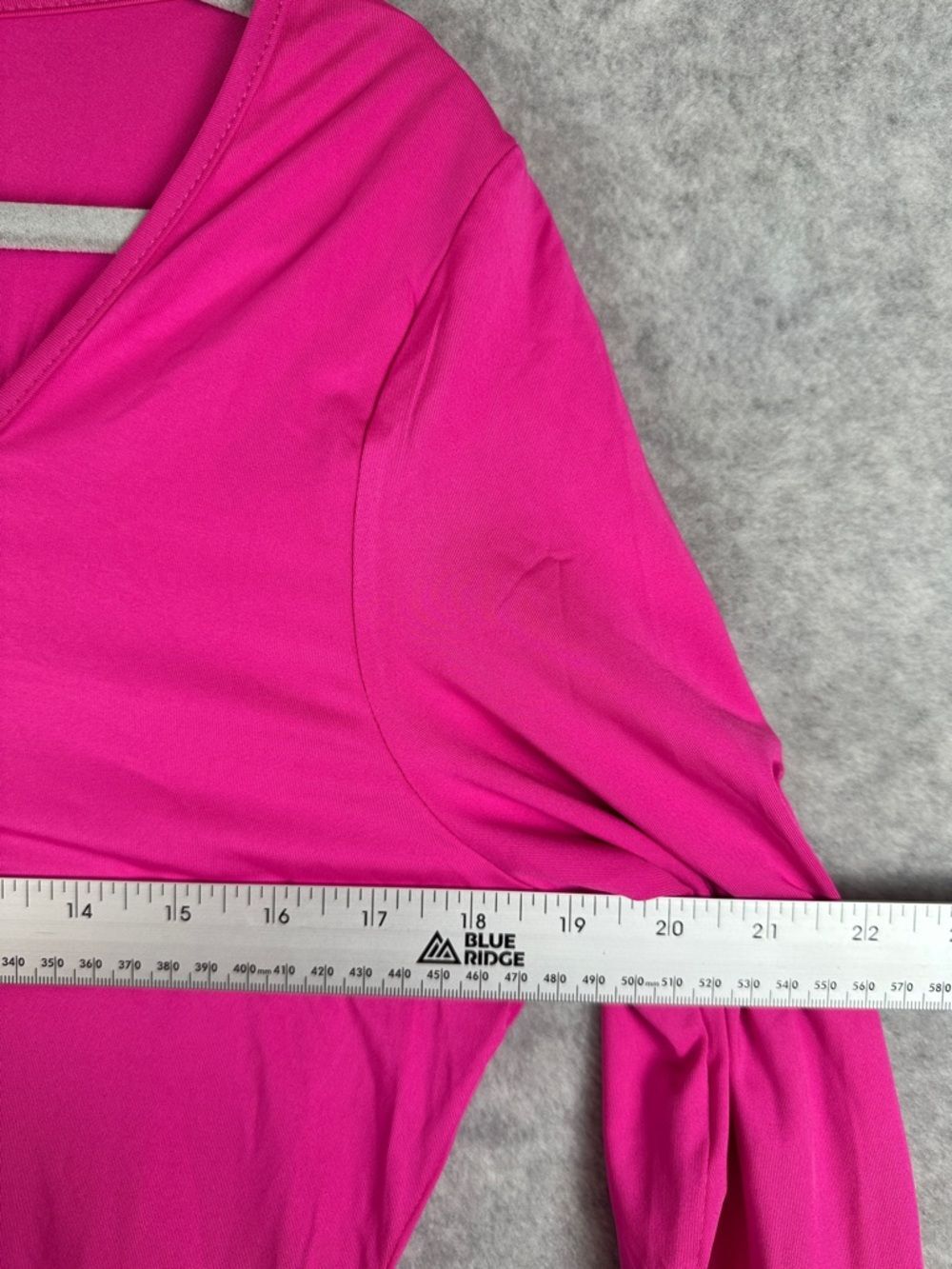 NEW Daisy Fuchsia Pink Women's Plus 1X Long Sleeve Scoop Neck Bodysuit - Picture 3 of 5